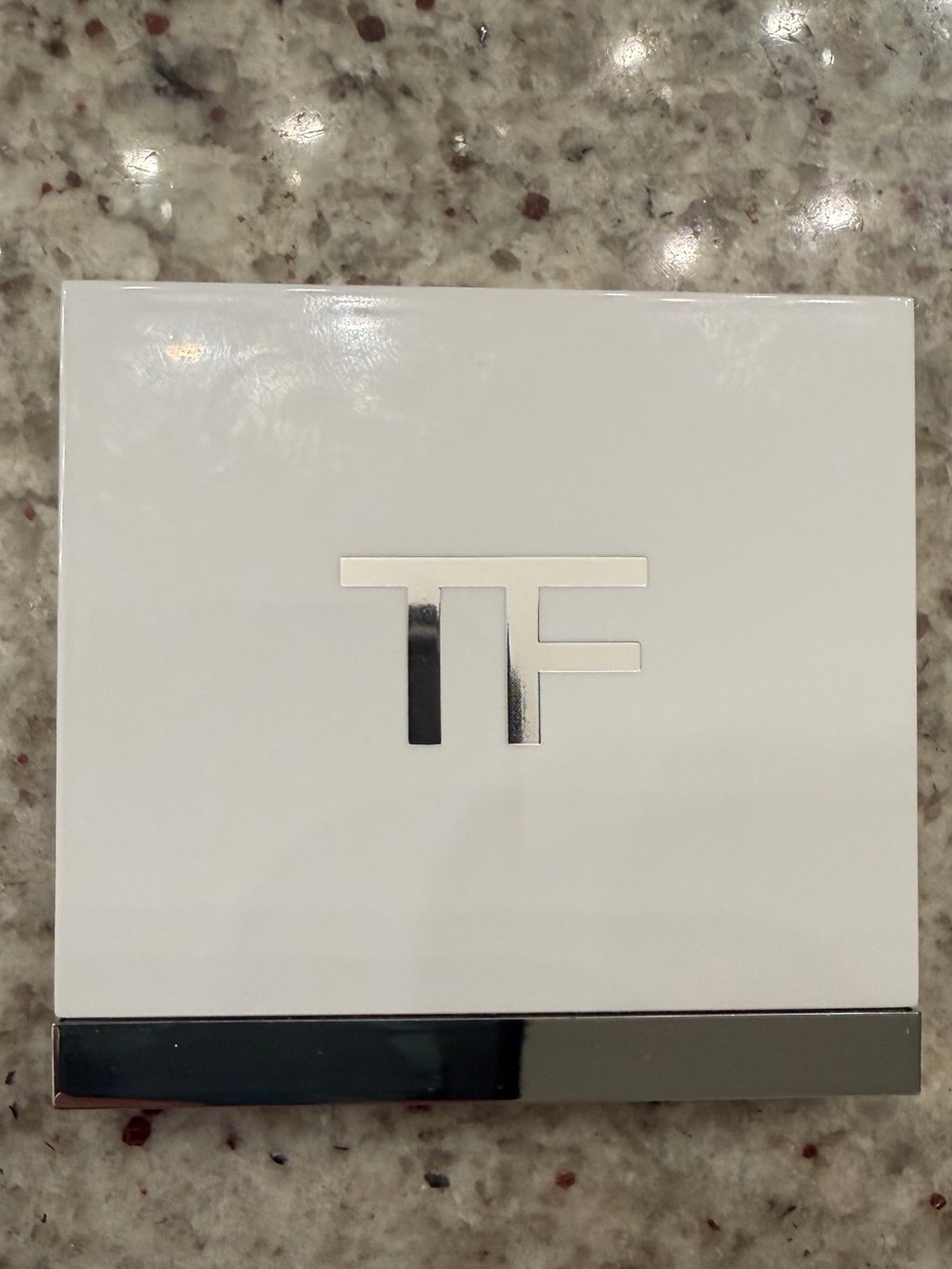 Tom Ford Soleil Neige Glow Highlighter - Makeup